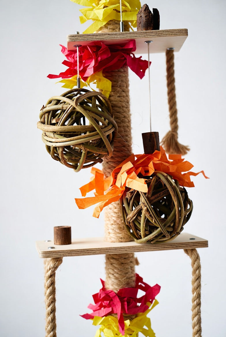 Bird Shredding & Foraging Toy – Wooden Platforms, Vine Balls & Paper Shreds